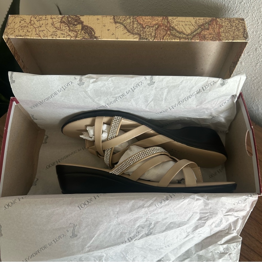 NWT - Tuscany by Easy Street Aldina Strappy Rhinestone Sandals